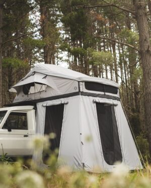 crow-s-nest-family-rooftop-tent-bundle-grey