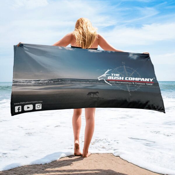sublimated-towel-white-30x60-beach-6801ca05b0254.jpg Strandtuch – Fraser Island – Dingo am Strand