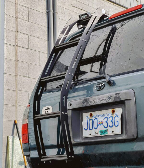 van44-4runner-3rdgen-ladder-1_1755x.jpg 1996–2002 Toyota 4Runner Lukenleiter