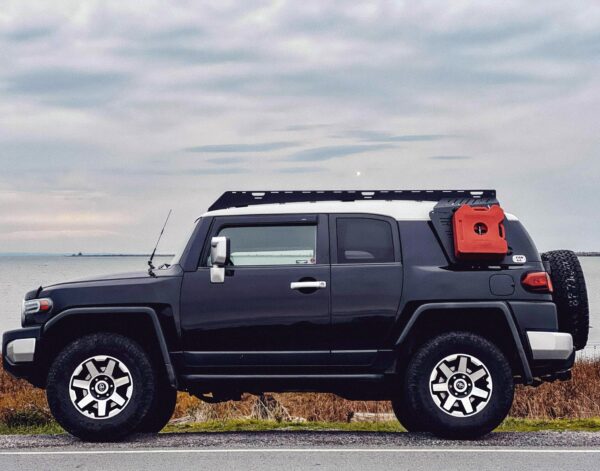 van44-fj-cruiser-roofrack-1_2048x.jpg 2006–2022 Toyota FJ Cruiser Dachträger